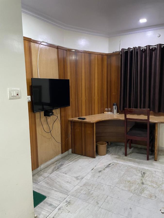 Hotel Suncity Prayagraj Exterior photo