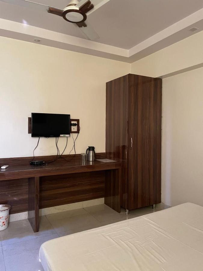 Hotel Suncity Prayagraj Exterior photo
