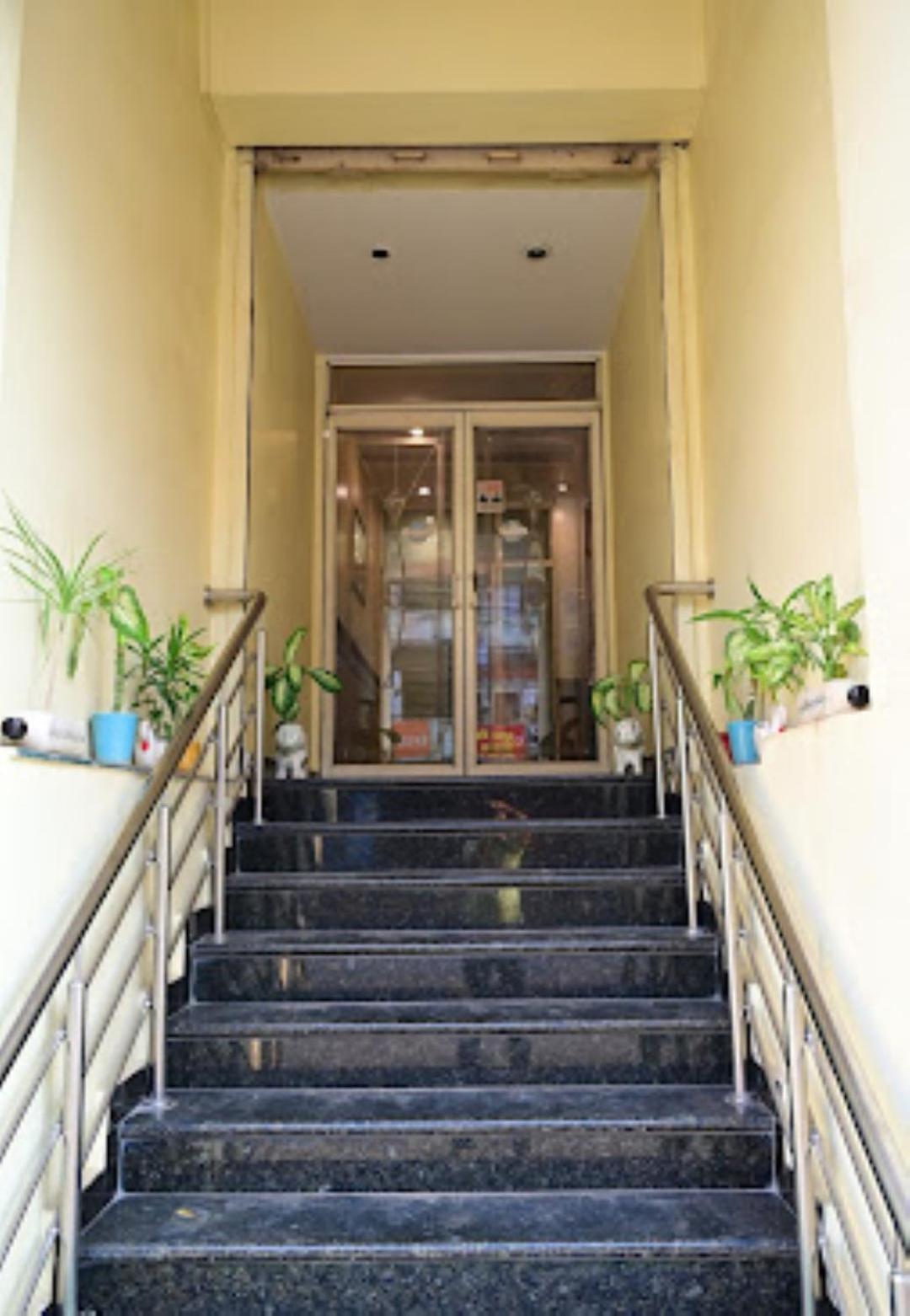 Hotel Suncity Prayagraj Exterior photo