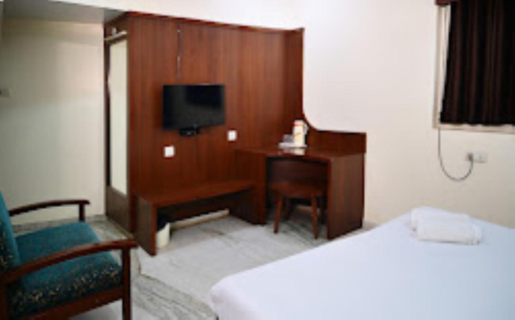 Hotel Suncity Prayagraj Exterior photo